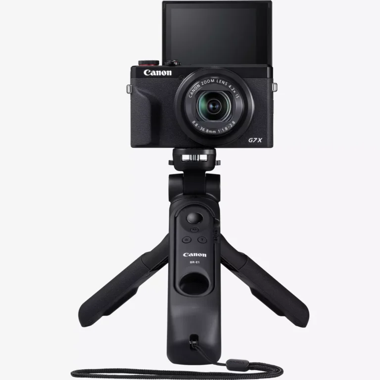Canon PowerShot G7 X Mark III Premium Vlogger Kit – Black, featuring camera, tripod grip, and 64 GB SD card, ideal for business content creation